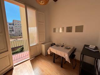 Etagenwohnung in Carrer de Còrsega