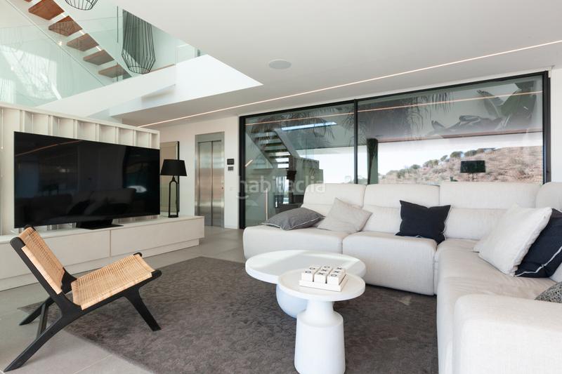 Foto 39782057-e034-4314-8b69-e8bcbb024042. Lloguer casa amb calefacció aparcament piscina a Esplugues de Llobregat