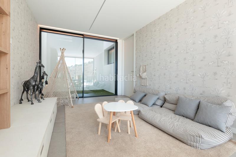 Foto c8d84036-8fb7-4c8a-959a-688136d5c30b. Rent house with heating parking pool in Finestrelles Esplugues de Llobregat