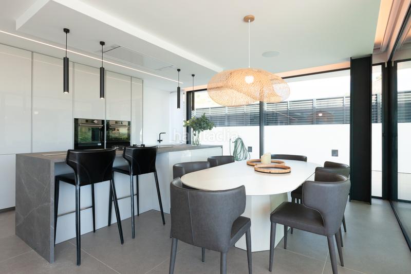 Foto fbca37be-3372-4578-b411-dd93b7212685. Rent house with heating parking pool in Finestrelles Esplugues de Llobregat