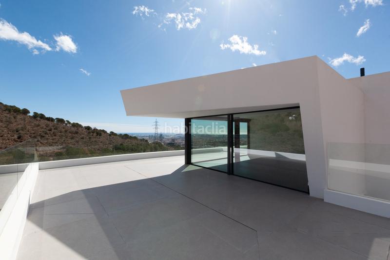 Foto fe0f6d73-7cc0-4e0f-96e8-bd912db3ec97. Rent house with heating parking pool in Finestrelles Esplugues de Llobregat