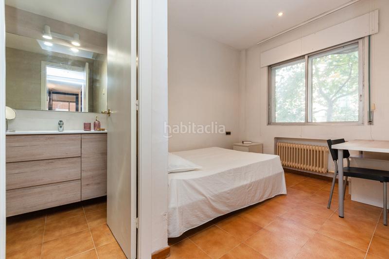 Foto 30c117d8-e7e7-49dd-8363-e39241080d26. Alquiler piso av. república argentina – piso amplio y luminoso con 4 habitaciones en Barcelona