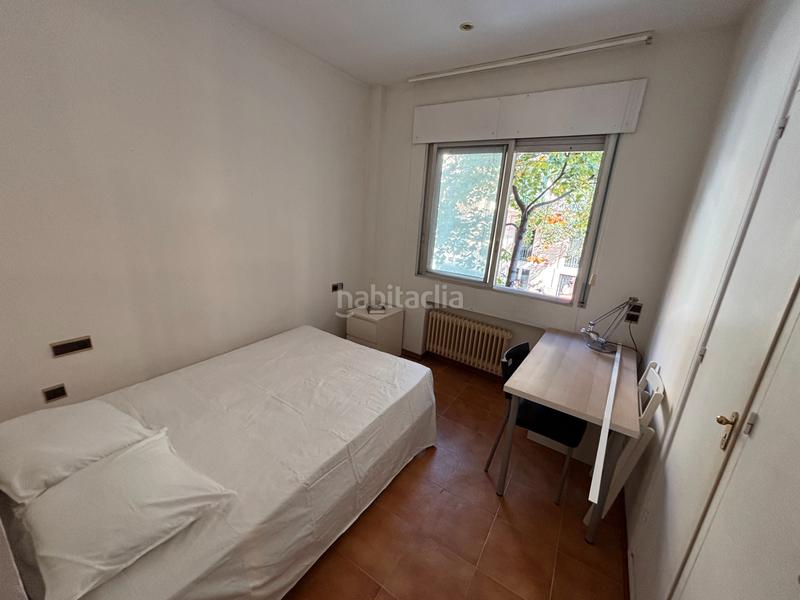 Foto 8e1fd3a2-ec3a-4ffd-8b24-bdbd5509b1f5. Location appartement avec chauffage dans Putget - Farró Barcelona