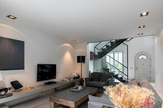 Casa adossada  Passatge de güell. Propiedad única en venta en passatge güell: discreción, lujo y d