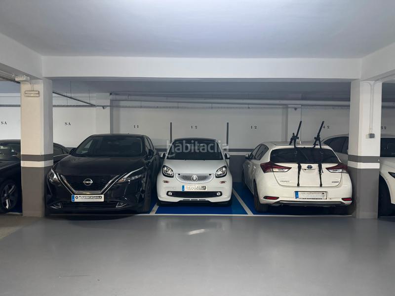 Foto eb098585-eb31-4f8d-8c14-f479d278bdd0. Alquiler parking coche en Sant Gervasi - Galvany Barcelona