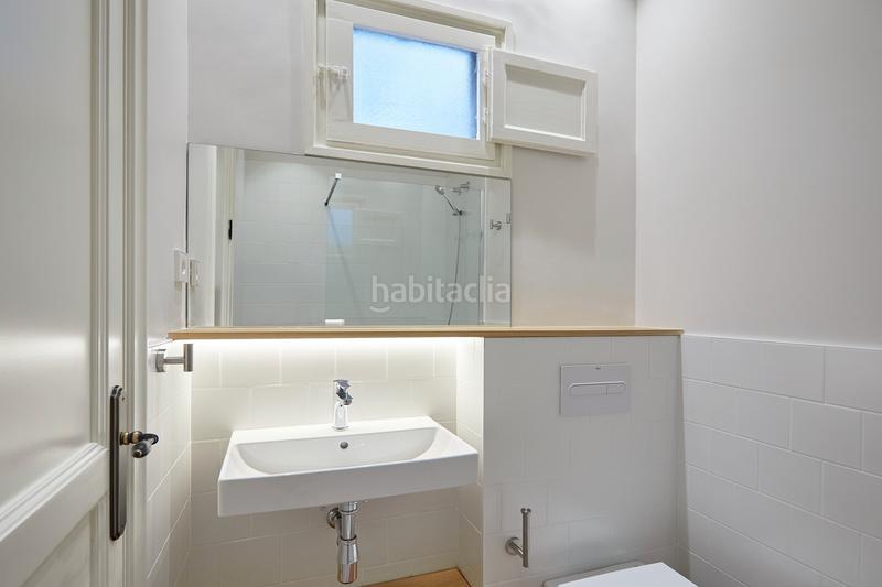 Foto b728c0d4-12fe-4d7d-ae12-9790d840b7fa. Miete etagenwohnung mit heizung in L´Antiga Esquerra de l´Eixample Barcelona