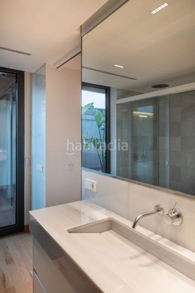 Foto 1c1e60c7-1e33-459a-98f0-733089435188. Lloguer àtic amb calefacció aparcament a Sant Gervasi - Bonanova Barcelona