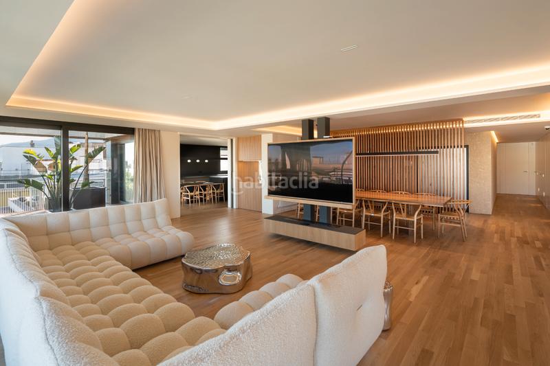 Foto 4449f433-2d11-43ad-8fbe-b68edf82b812. Lloguer àtic amb calefacció aparcament a Sant Gervasi - Bonanova Barcelona