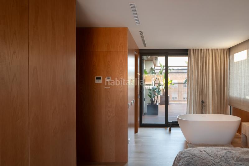 Foto 92b1877a-3b9d-416e-ad58-66723a51e073. Lloguer àtic amb calefacció aparcament a Sant Gervasi - Bonanova Barcelona