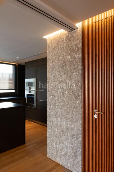 Foto f4682ca7-26f0-4bf2-8dac-cb8f85535349. Lloguer àtic amb calefacció aparcament a Sant Gervasi - Bonanova Barcelona