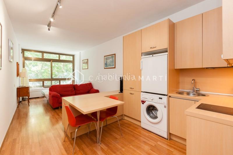 Foto 3ce18d61-a95d-43a5-9cd2-94374b1d116d. Piso  en venta junto illa diagonal en Barri de les Corts Barcelona
