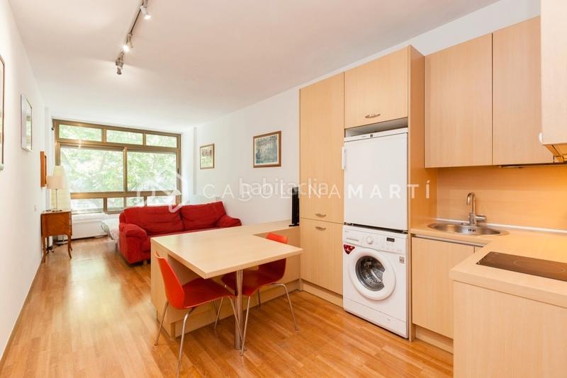 Foto fb0d6ed0-a14d-4115-ae52-9df3d84aa586. Piso  en venta junto illa diagonal en Barri de les Corts Barcelona