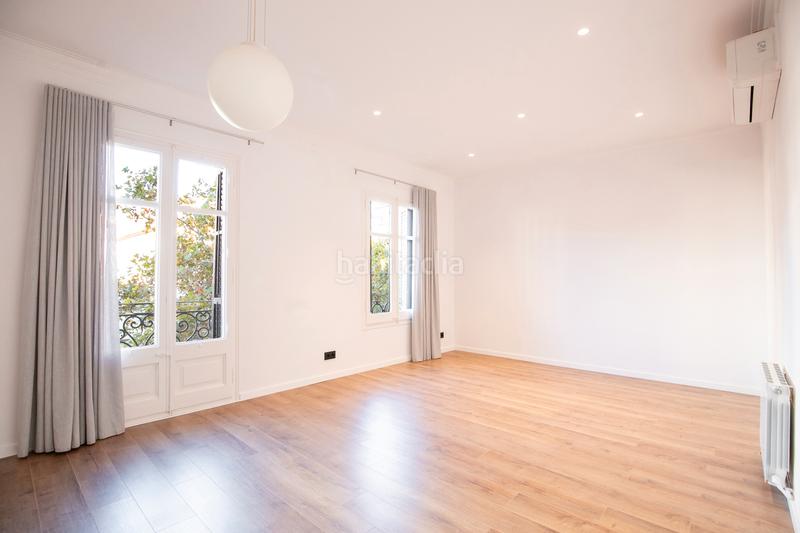 Foto 1ccb8f6a-2fea-44f6-b77c-20be5763d74e. Appartement avec chauffage dans Fort Pienc Barcelona