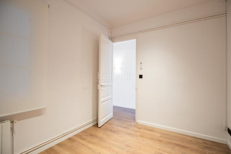 Foto 8ea256f8-5ff5-477e-bf44-8ded1ff3af73. Appartement avec chauffage dans Fort Pienc Barcelona