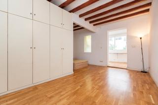 Flat in Carrer de Laforja