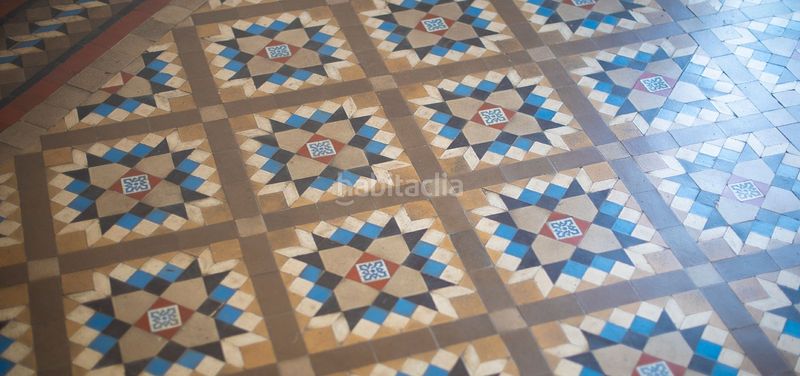 Foto 23a5776b-83dd-452f-b82c-38b84de3459e. Pis amb xemeneia calefacció a Dreta de l´Eixample Barcelona