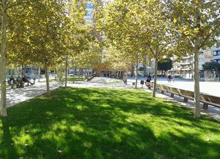 Local Comercial a Carrer de Mossèn Cinto Verdaguer