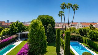 House  Carrer dels cavallers