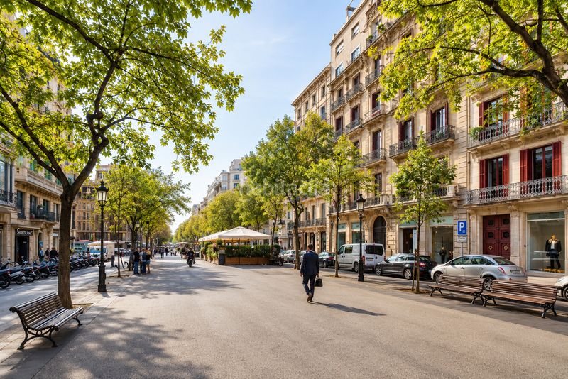 Foto b1791f60-5d7f-49ff-8aa4-d2cbc45601cb. Pis amb calefacció a Dreta de l´Eixample Barcelona