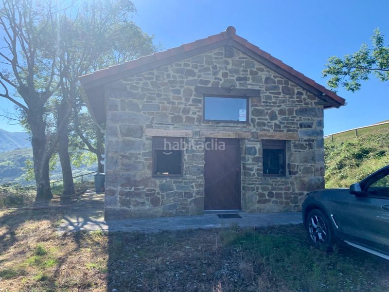 Foto ebaa6729-c2c3-4438-8c94-c65002a5e0e7. Casa amb aparcament a San Roque de Riomiera