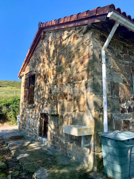 Foto fb5fbf30-33a7-48ac-befa-fe1e4a6a2274. Casa amb aparcament a San Roque de Riomiera
