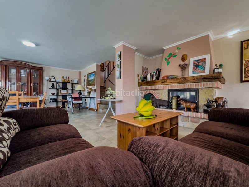 Foto b5c50008-643f-44e2-90d4-15e88f383884. Casa amb calefacció aparcament a Polanco