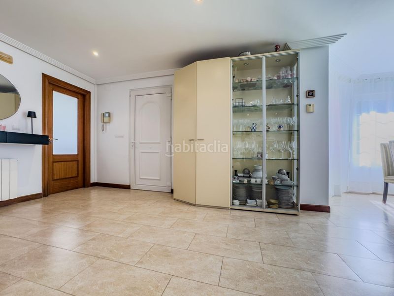 Foto 0be767c0-c6f7-4c10-b7a2-148f17489d8a. Casa amb calefacció aparcament a Igollo Camargo