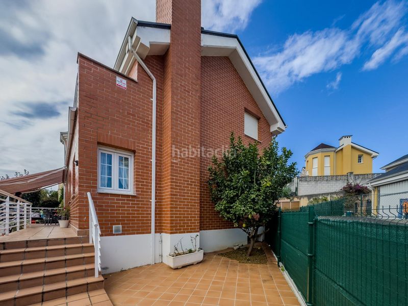 Foto 41797d50-8654-4a90-8731-024c26af6c21. Casa amb calefacció aparcament a Igollo Camargo