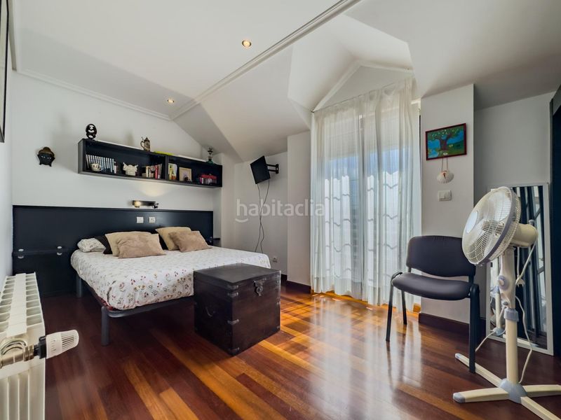 Foto d592ee6e-3785-4751-b551-cd77d8ee4ae9. Casa amb calefacció aparcament a Igollo Camargo