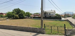 Terreny residencial  Calle ramon y cajal. Suelo urbano en los corrales de buelna