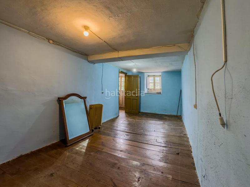 Foto 8a3708ed-fda0-4dff-996d-7aaf4aa9d0e0. Casa adossada a Polaciones