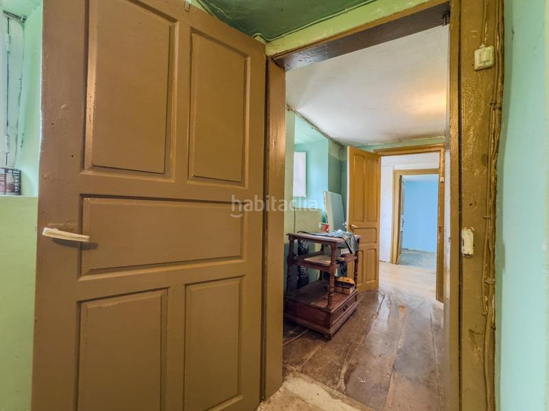 Foto b7c01cf1-05ab-41ce-a75e-1b7569b386f6. Casa adossada a Polaciones