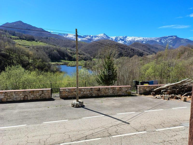 Foto ba29477c-247b-4283-9504-288e9da31a48. Casa adossada a Polaciones