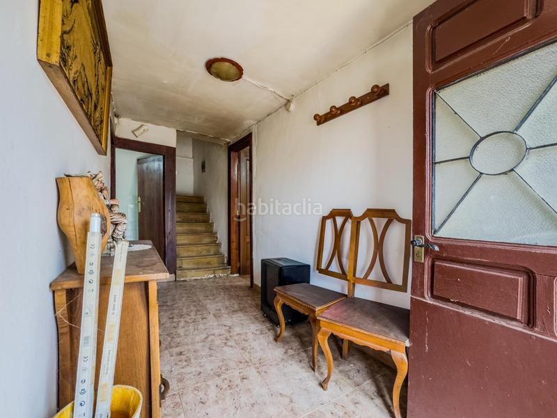 Foto e6abcf63-f631-4efd-852b-9dc834bafbb5. Casa adossada a Polaciones