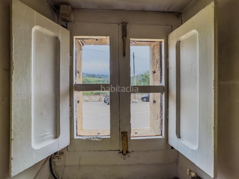 Foto f7c08801-be4a-46a4-b995-fb9d1fa77431. Casa adossada a Polaciones