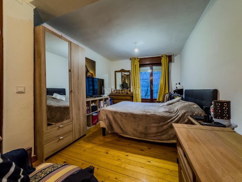 Foto 0c2a7fd5-8598-494c-b80c-a8b88f7af326. Pis a Numancia - San Fernando Santander