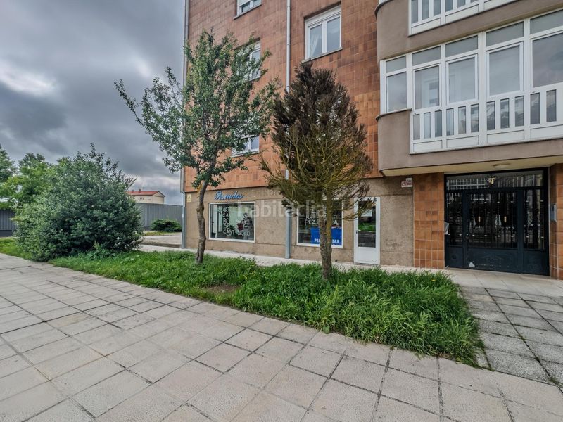 Foto 2d0ec304-d46b-4eb0-9edb-ba3eaff946f1. Local comercial a Reinosa