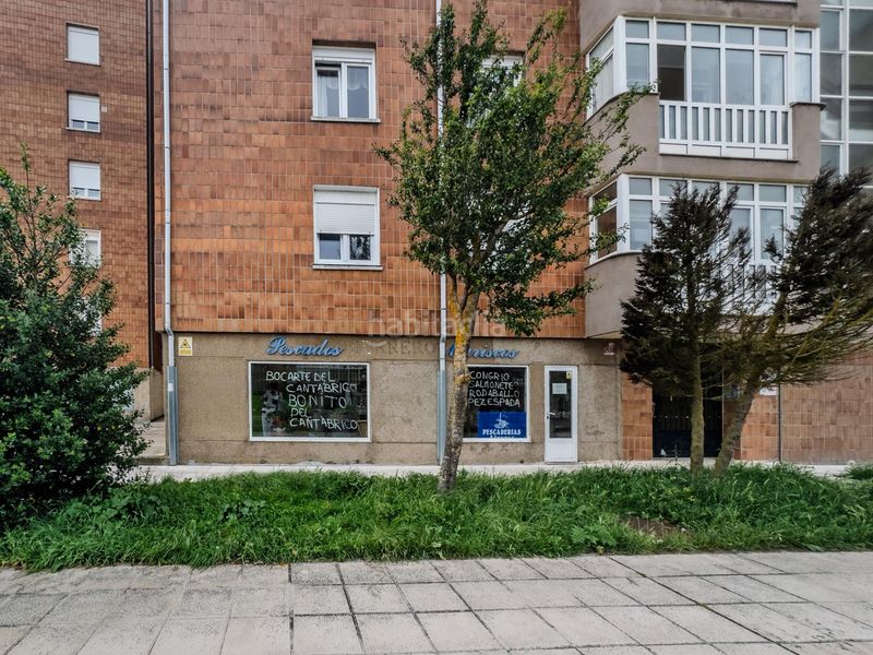 Foto efd15ae2-6afb-4c3c-a933-30945f99e35a. Local comercial a Reinosa