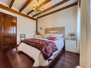 Chalet  Barrio de la voz al rey. Chalet individual a 10 minutos de santander