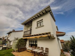 Xalet a Heras - Santiago - San Salvador. Chalet individual a 10 minutos de santander