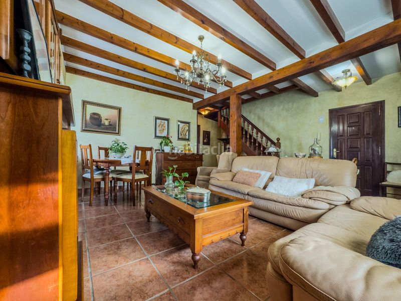 Foto ee3343c7-c109-4c44-9dbf-ba7753286ff8. Xalet amb aparcament a Heras - Santiago - San Salvador Medio Cudeyo