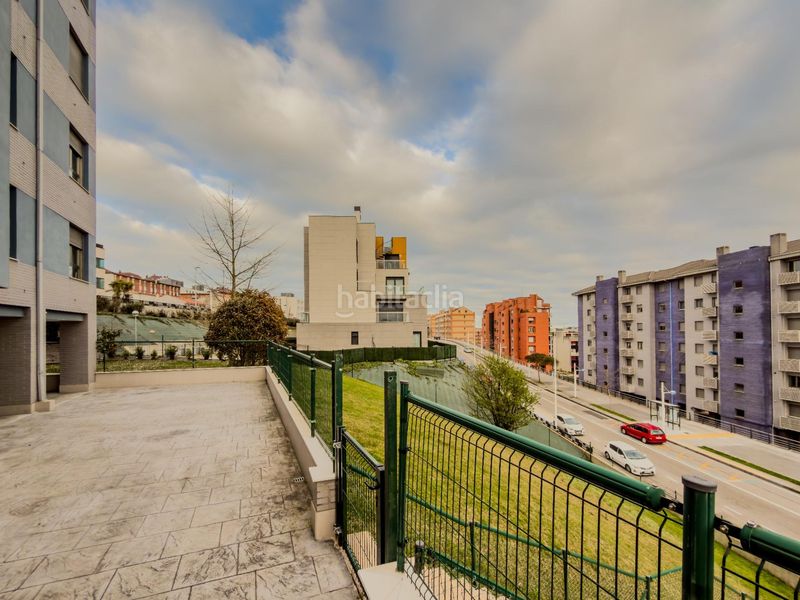 Foto 107e7536-29e2-489a-8244-c916a7b9a588. Pis amb aparcament a Valdenoja Santander