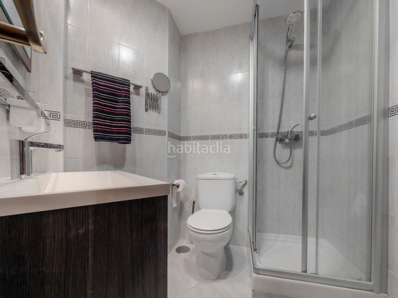 Foto 26dc01b2-d720-44e7-bb51-deb517e24e0e. Pis amb aparcament a Valdenoja Santander