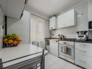 Pis  Puente (el). Piso en venta 3 habitaciones en la penilla de cayón