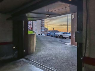 Parking coche en Avenida de Camilo Alonso Vega