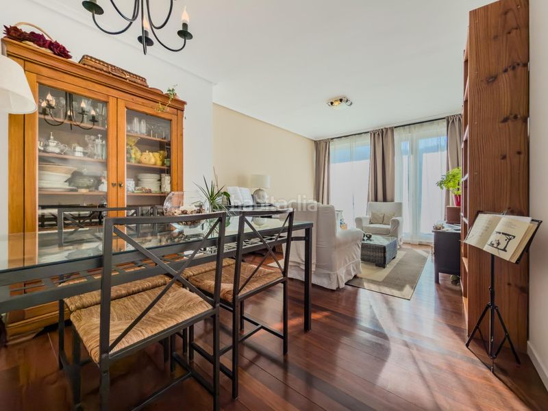 Foto 03221c41-a5c4-44a2-9872-b562158c5b77. Pis amb piscina a Centro Castro - Urdiales