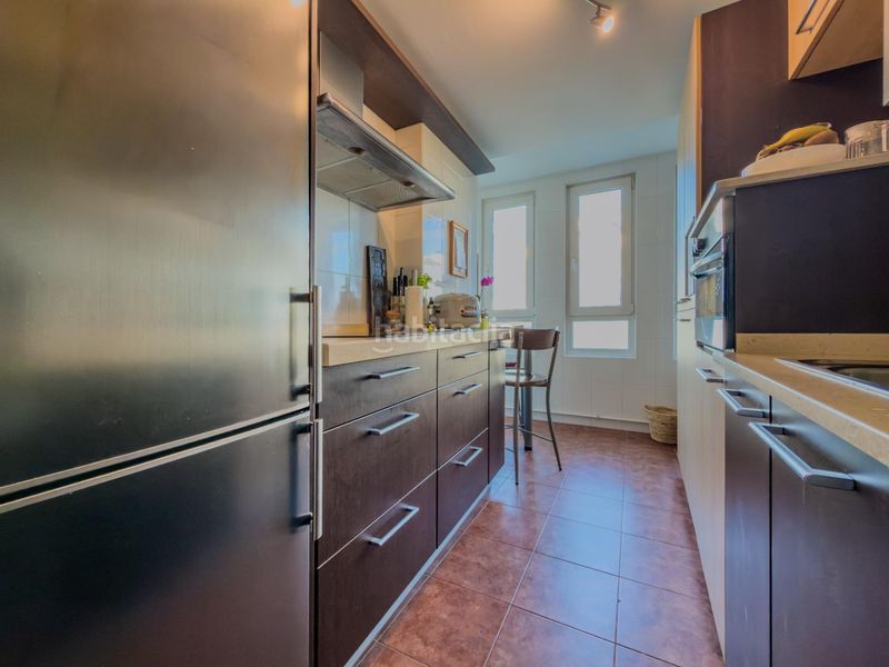 Foto 085347b2-74bc-40db-969a-eb9bcae880b6. Pis amb piscina a Centro Castro - Urdiales