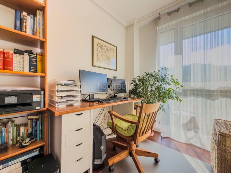 Foto 19994f9e-1eaf-4d77-89f4-c29e43f360e2. Pis amb piscina a Centro Castro - Urdiales