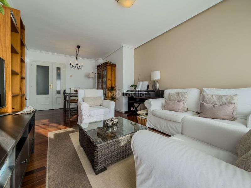 Foto 73dd0982-b055-430b-8299-b8314c2ec438. Pis amb piscina a Centro Castro - Urdiales