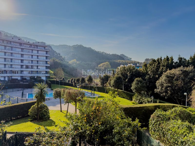 Foto 8ef6bcef-02dd-4b07-a7bd-ff31088a83a3. Pis amb piscina a Centro Castro - Urdiales